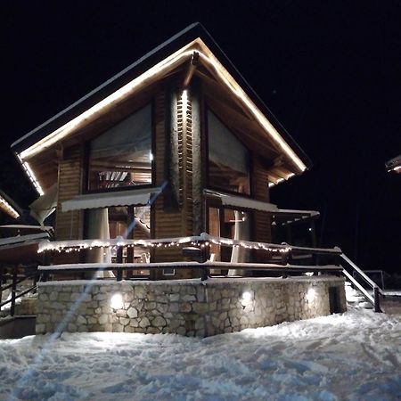 Natura Chalets Mega Chorio Luaran gambar
